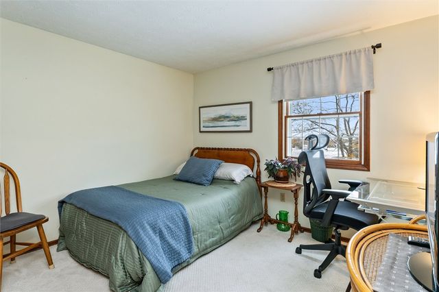 11 Tree Top Lane, Henrietta, NY 14586