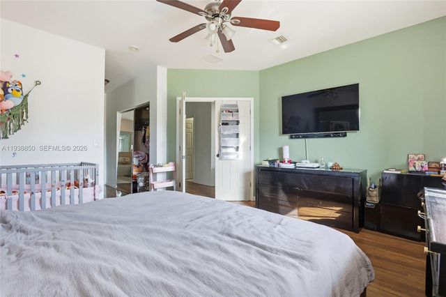 5355 SW 40th Ave, Dania Beach, FL 33314