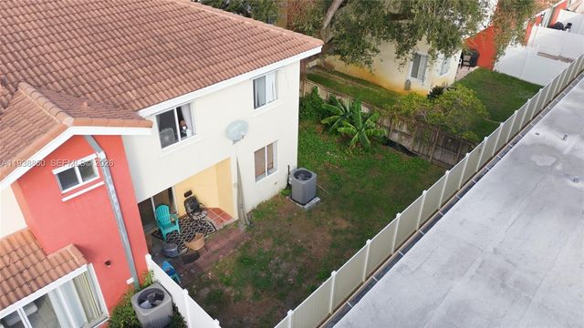 5355 SW 40th Ave, Dania Beach, FL 33314