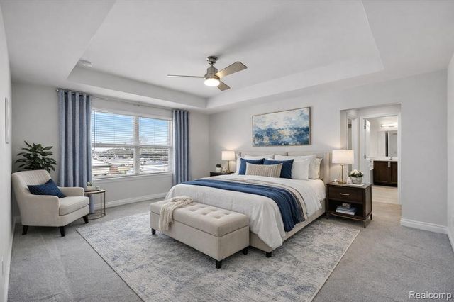 21090 Prestwick, Farmington, MI 48335