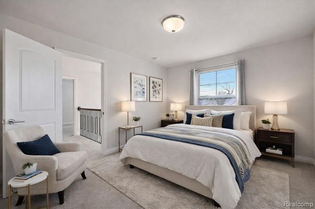 21090 Prestwick, Farmington, MI 48335