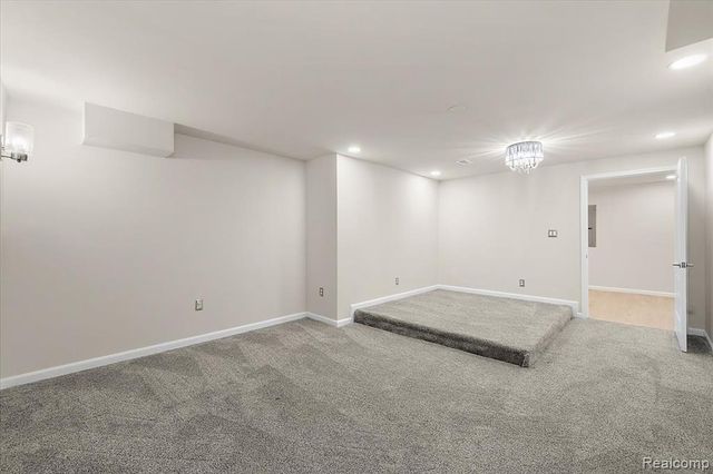 21090 Prestwick, Farmington, MI 48335