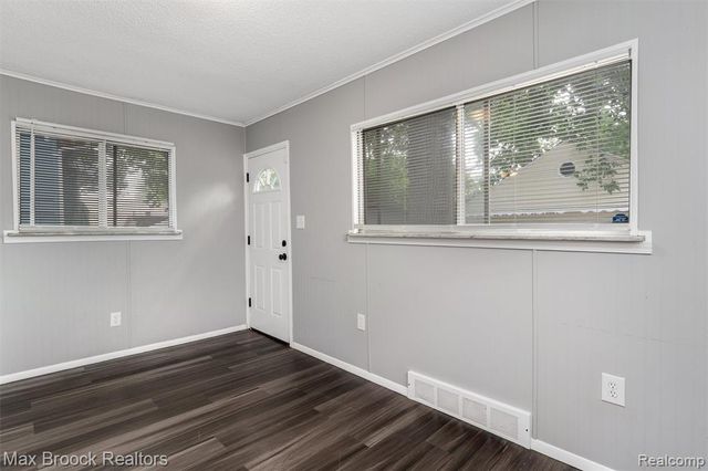 201 W Webster Street, Ferndale, MI 48220