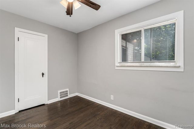 201 W Webster Street, Ferndale, MI 48220