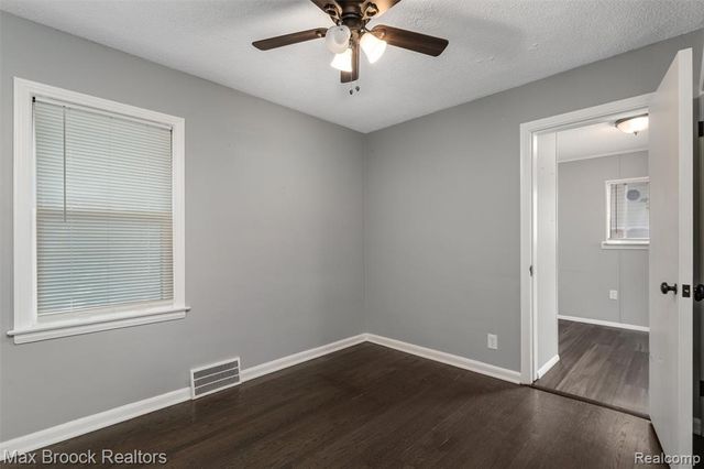 201 W Webster Street, Ferndale, MI 48220