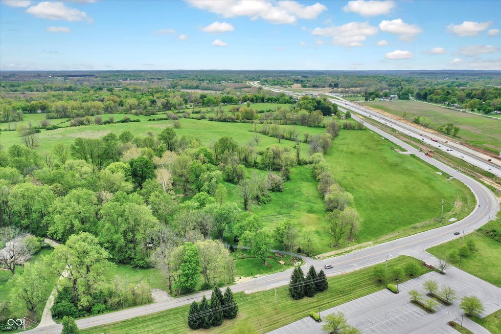 200 Bluff Creek Parkway