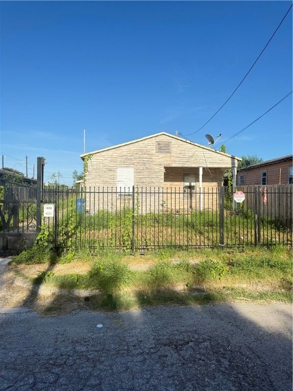 1020 Josephine St, Corpus Christi, TX 78401