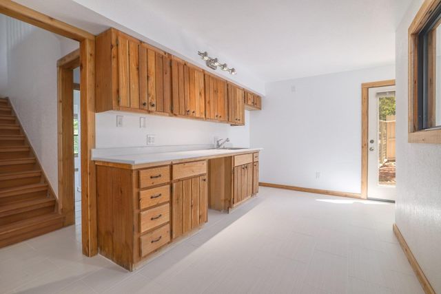 313 Kendall DR, Spicewood, TX 78669
