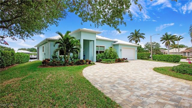 162 Windward Cay, Naples, FL 34114