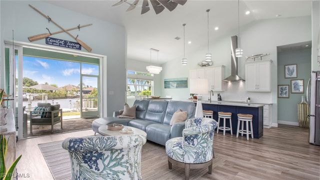 162 Windward Cay, Naples, FL 34114