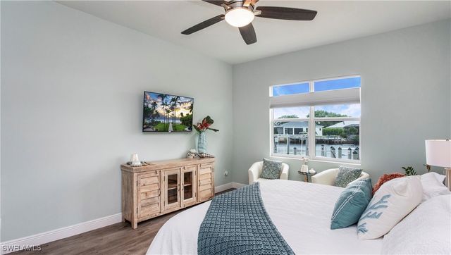 162 Windward Cay, Naples, FL 34114