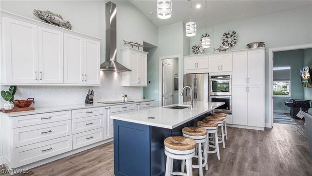 162 Windward Cay, Naples, FL 34114