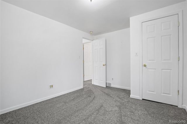 1457 Mitson Boulevard, Flint, MI 48504