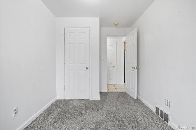 1457 Mitson Boulevard, Flint, MI 48504