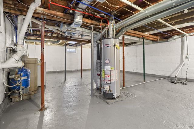 1457 Mitson Boulevard, Flint, MI 48504