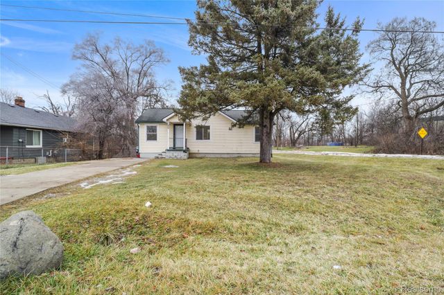 1457 Mitson Boulevard, Flint, MI 48504