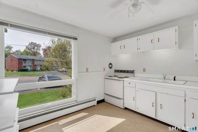 118 Centerbrook Road, Hamden, CT 06518