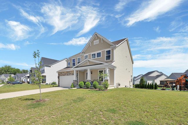5620 Carlisle Drive, Grove City, OH 43123