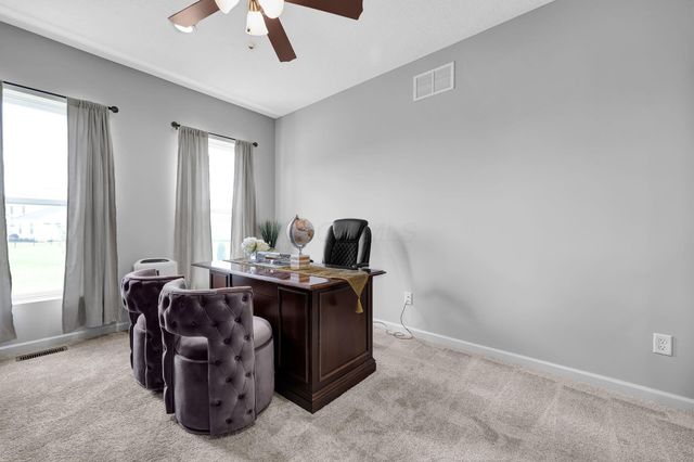 5620 Carlisle Drive, Grove City, OH 43123