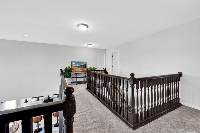 5620 Carlisle Drive, Grove City, OH 43123