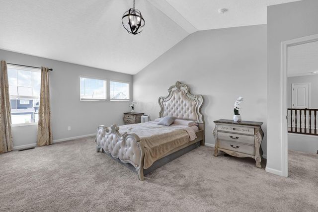 5620 Carlisle Drive, Grove City, OH 43123