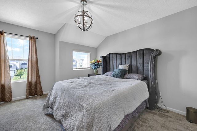5620 Carlisle Drive, Grove City, OH 43123