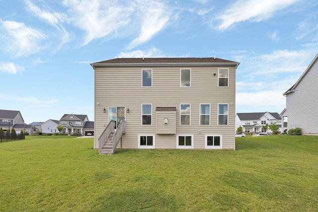 5620 Carlisle Drive, Grove City, OH 43123