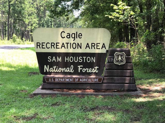 15-34-23 Sandstone Lane, Huntsville, TX 77340