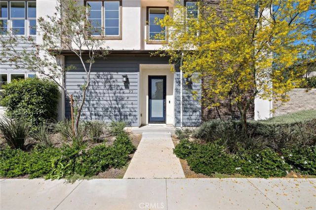 77 Pelican, Irvine, CA 92618