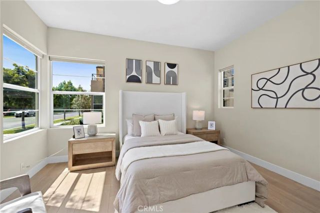 77 Pelican, Irvine, CA 92618