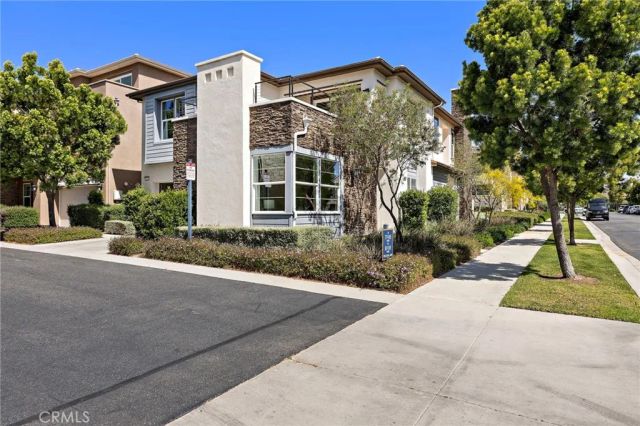 77 Pelican, Irvine, CA 92618
