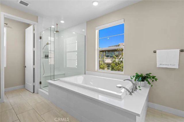 77 Pelican, Irvine, CA 92618