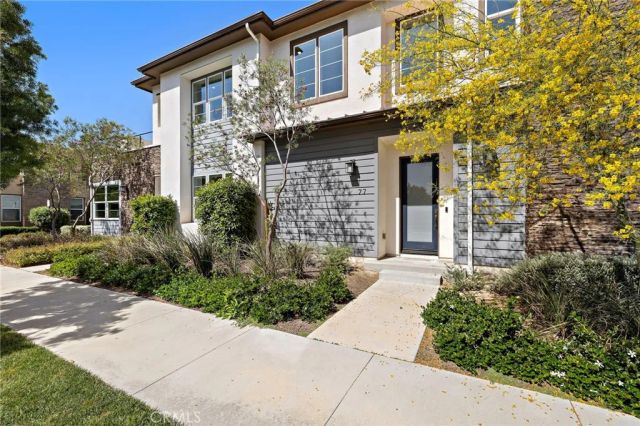 77 Pelican, Irvine, CA 92618