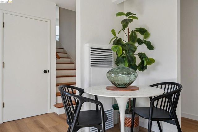 3239 Briggs Ave, Alameda, CA 94501