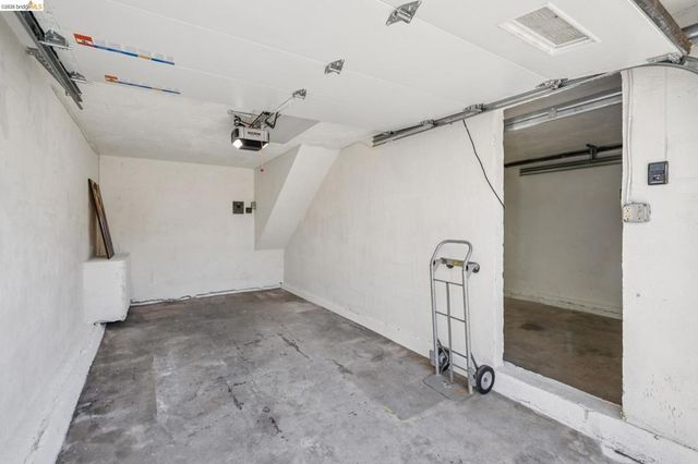 3239 Briggs Ave, Alameda, CA 94501