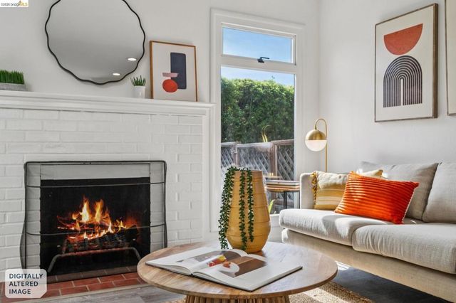 3239 Briggs Ave, Alameda, CA 94501