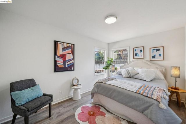 3239 Briggs Ave, Alameda, CA 94501