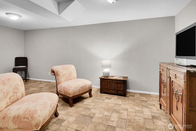 11239 NE 91st Street, Kirkland, WA 98033