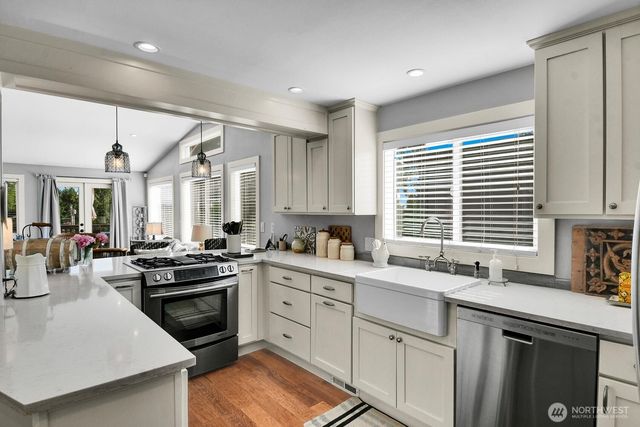 11239 NE 91st Street, Kirkland, WA 98033