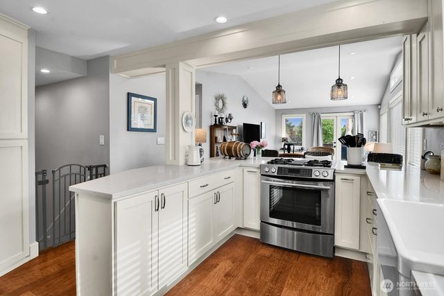 11239 NE 91st Street, Kirkland, WA 98033