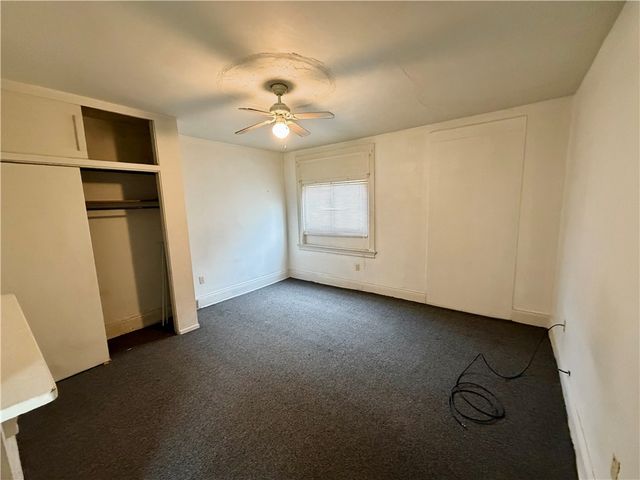 3027 Stayton St, Marshall Shadeland, PA 15212