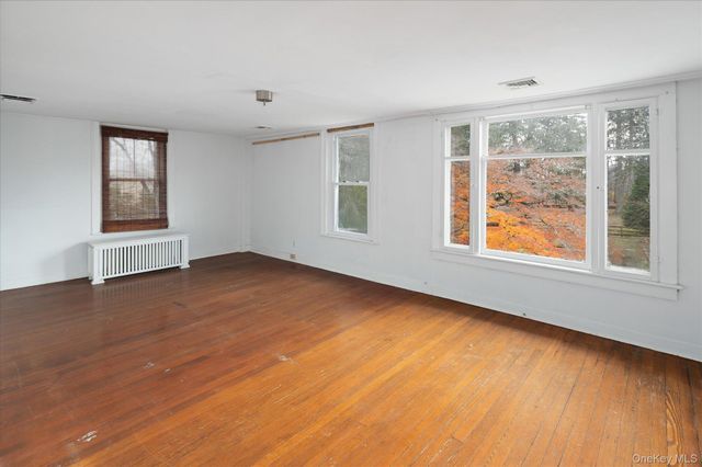 136 Elmwood Road, South Salem, NY 10590