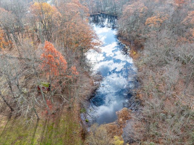 136 Elmwood Road, South Salem, NY 10590