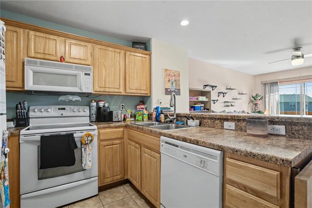 3840 37th Avenue SW E, Cedar Rapids, IA 52404