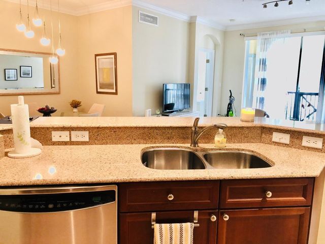 11565 MIZZON DRIVE 209, Windermere, FL 34786