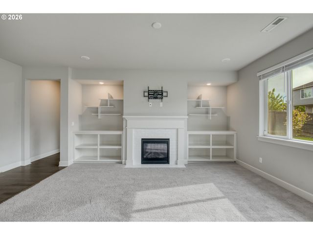 5061 Se 83RD Ave, Hillsboro, OR 97123