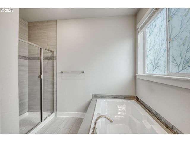 5061 Se 83RD Ave, Hillsboro, OR 97123