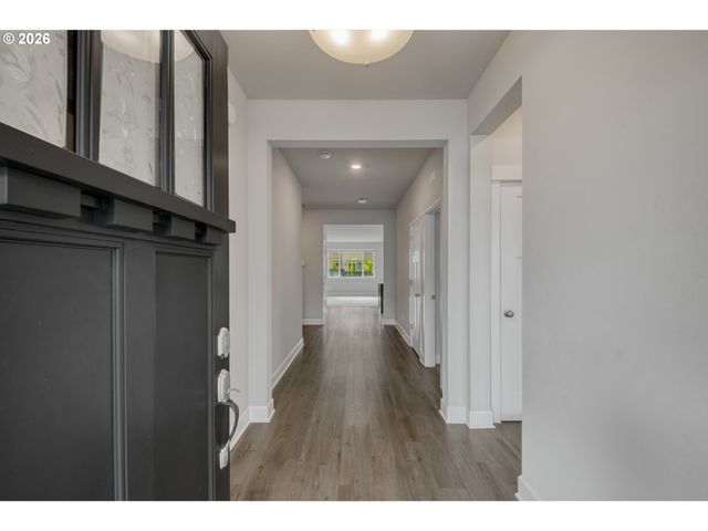 5061 Se 83RD Ave, Hillsboro, OR 97123