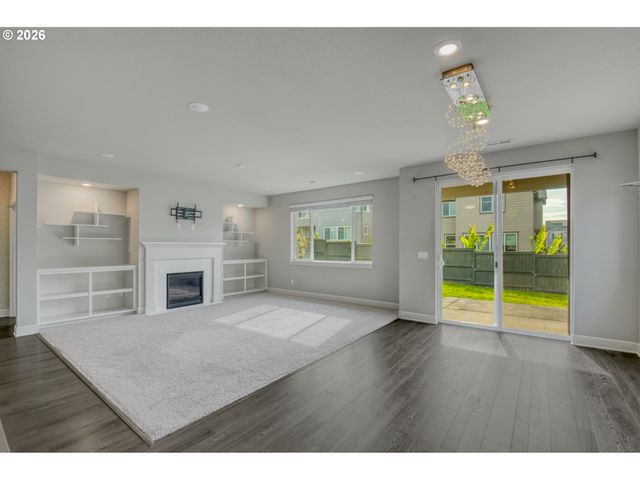 5061 Se 83RD Ave, Hillsboro, OR 97123