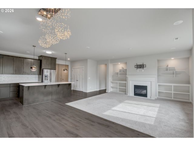 5061 Se 83RD Ave, Hillsboro, OR 97123